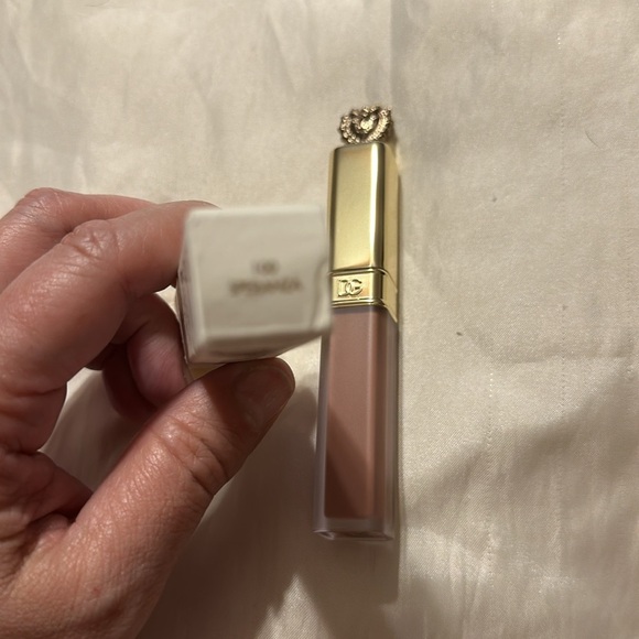 Dolce & Gabbana Liquid Lipstick - Picture 5 of 8